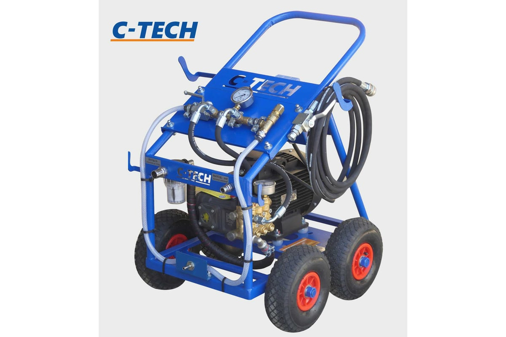 Установка опрессовочная в/давления C-TECH DN1520 (140 бар, до 1200 л/ч, 5.5 кВт, 380 В) мобильная