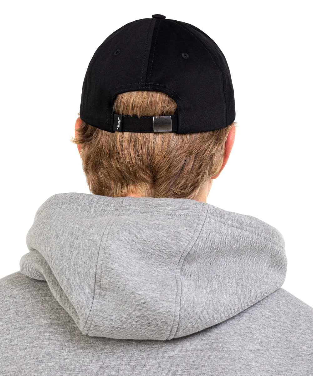 Бейсболка ESSENTIAL Classic Logo Cap, черный