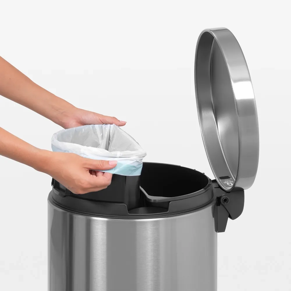Brabantia Контейнер для мусора Twin Bin 2x20 л матовый EAN 8710755424229