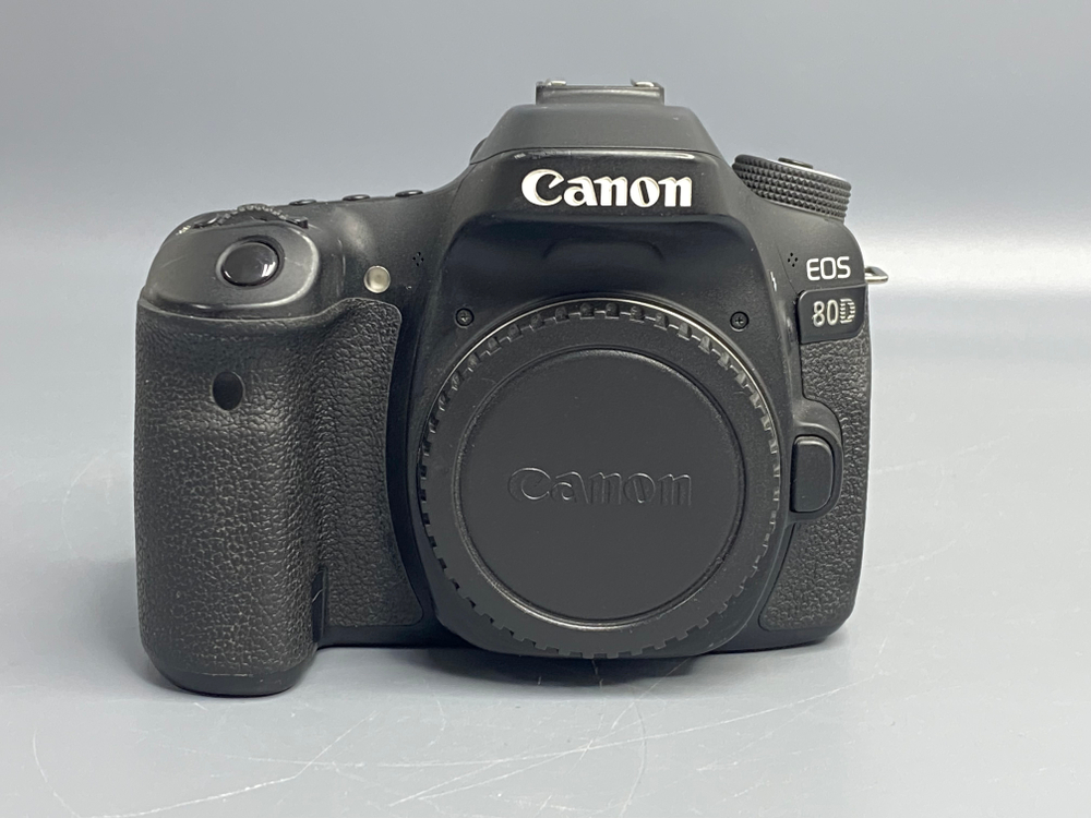 Canon EOS 80D Body 49.000 Кадров