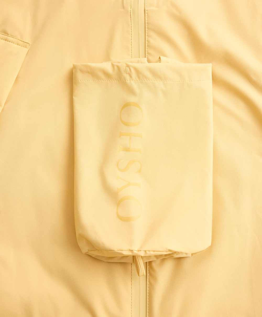 Oysho Водонепроницаемая куртка 10к, желтый