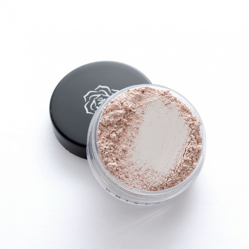 Основа сатиновая мерцающая   PL1 Светлый фарфоровый, 8гр (Kristall Minerals Cosmetics)