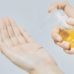 MEDIPEEL Витаминное гидрофильное масло с липосомами Vegan Vitamin Deep-Tox Cleansing Oil 200 мл.(срок годности апрель 2026)