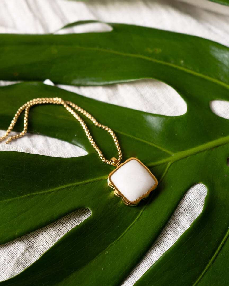 Колье Coeur de Lion White quartz (April) 1300/10-1400
