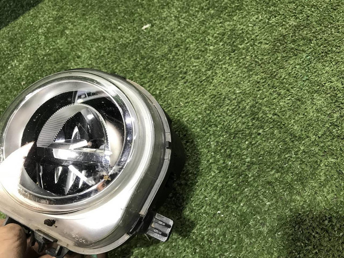 ПТФ правая BMW X5 F15 (2013-2018) LED