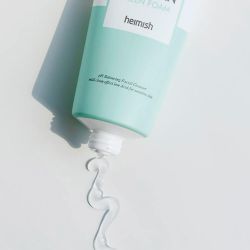 Слабокислотный гель для умывания для чувствительной кожи Heimish pH 5.5 All Clean Green Foam 150 мл
