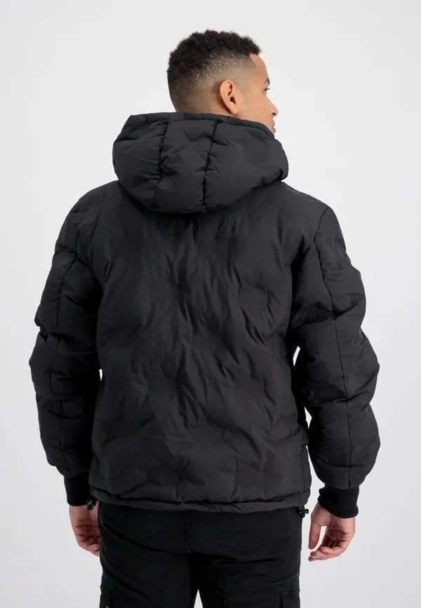 Куртка утепленная мужская ALPHA INDUSTRIES Hooded Logo Puffer