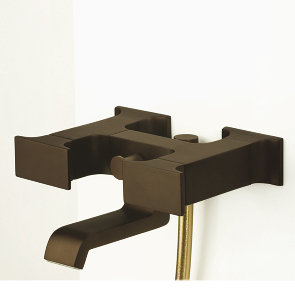 Настенный смеситель для ванны и душа Ritmonio Type-face M0BA3030TSC