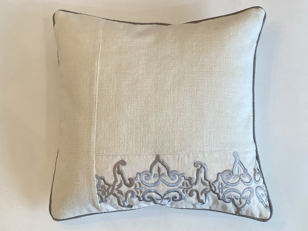 Подушка CUSHIONПодушка English Home 45x45 Белый