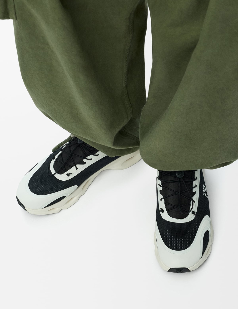 Loewe x On Cloudsolo "Black Eggshell"