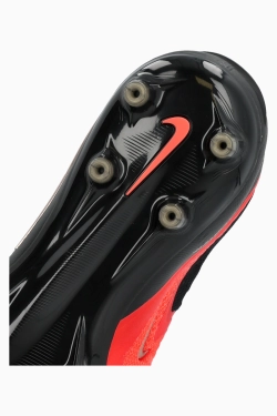 Бутсы Nike Phantom 6 Low Elite AG-Pro - красный