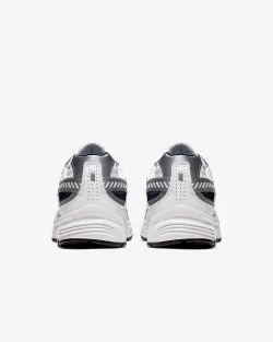 Кроссовки мужские NIKE INITIATOR