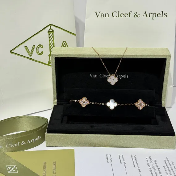 Подвеска Van Cleef &amp; Arpels Alhambra