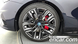 BMW i5 M60 xDrive — 2024