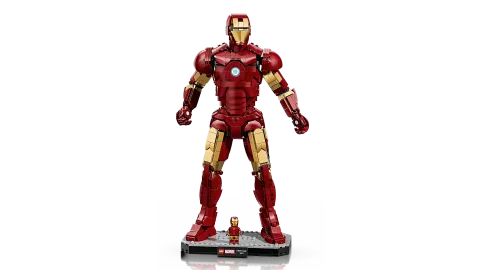 Конструктор LEGO Marvel 76344 Iron Man Mark 3 Collectors Edition