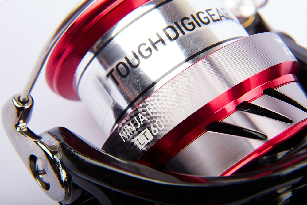 Катушка для рыбалки фидерная безынерционная Daiwa 18 NINJA FEEDER LT6000SS