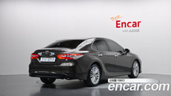 Toyota Camry 2.5 — 2019
