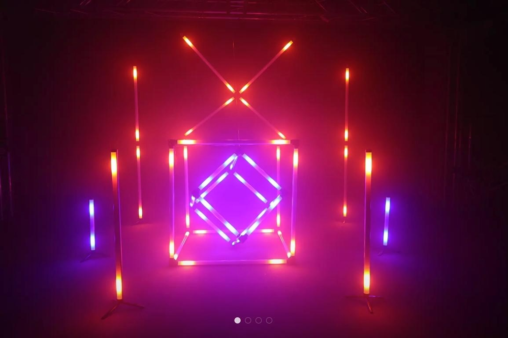 Световой прибор Amixled NEON TUBE 1160 PRO RGBMA