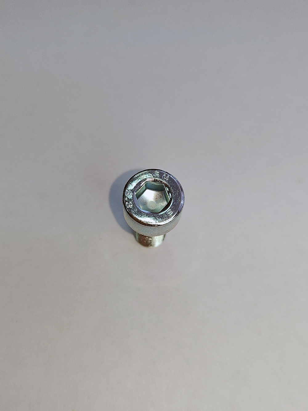8х20 ОЦ. Винт П/Р с внут.шестигр. к.п.8.8 DIN912 (30 шт)