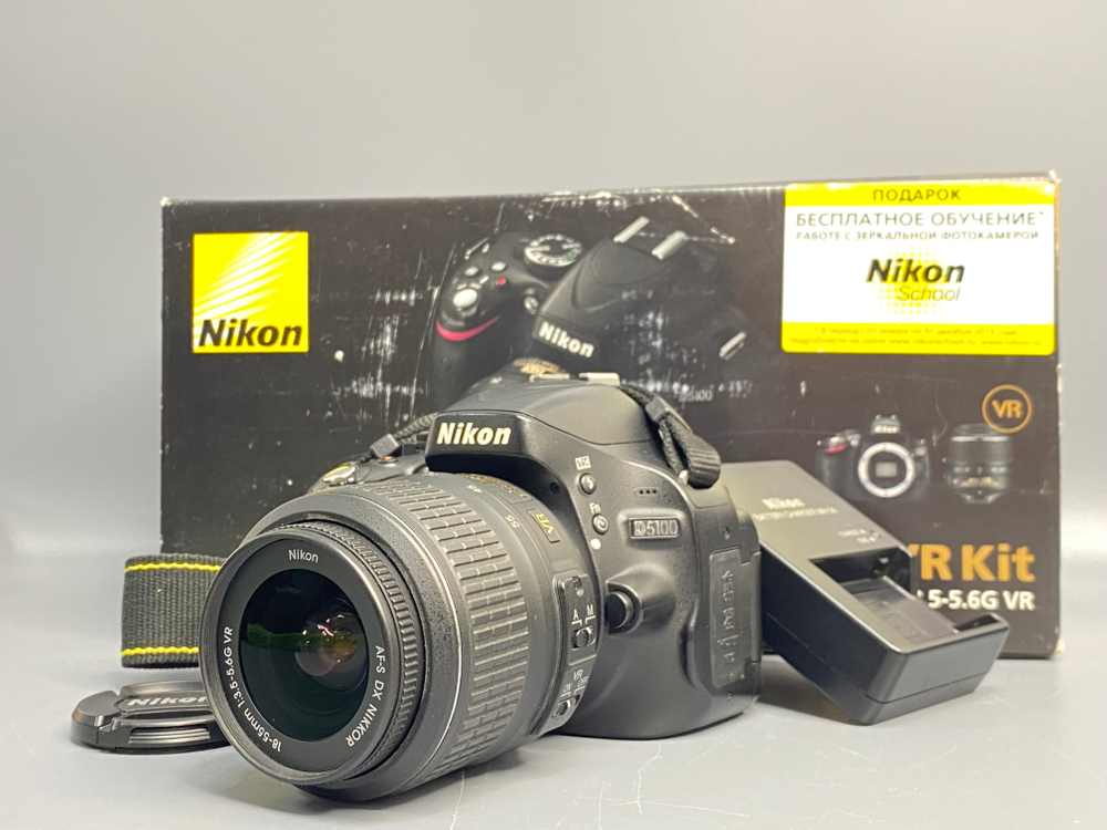 Nikon D5100 Kit 18-55mm 57.000 кадров