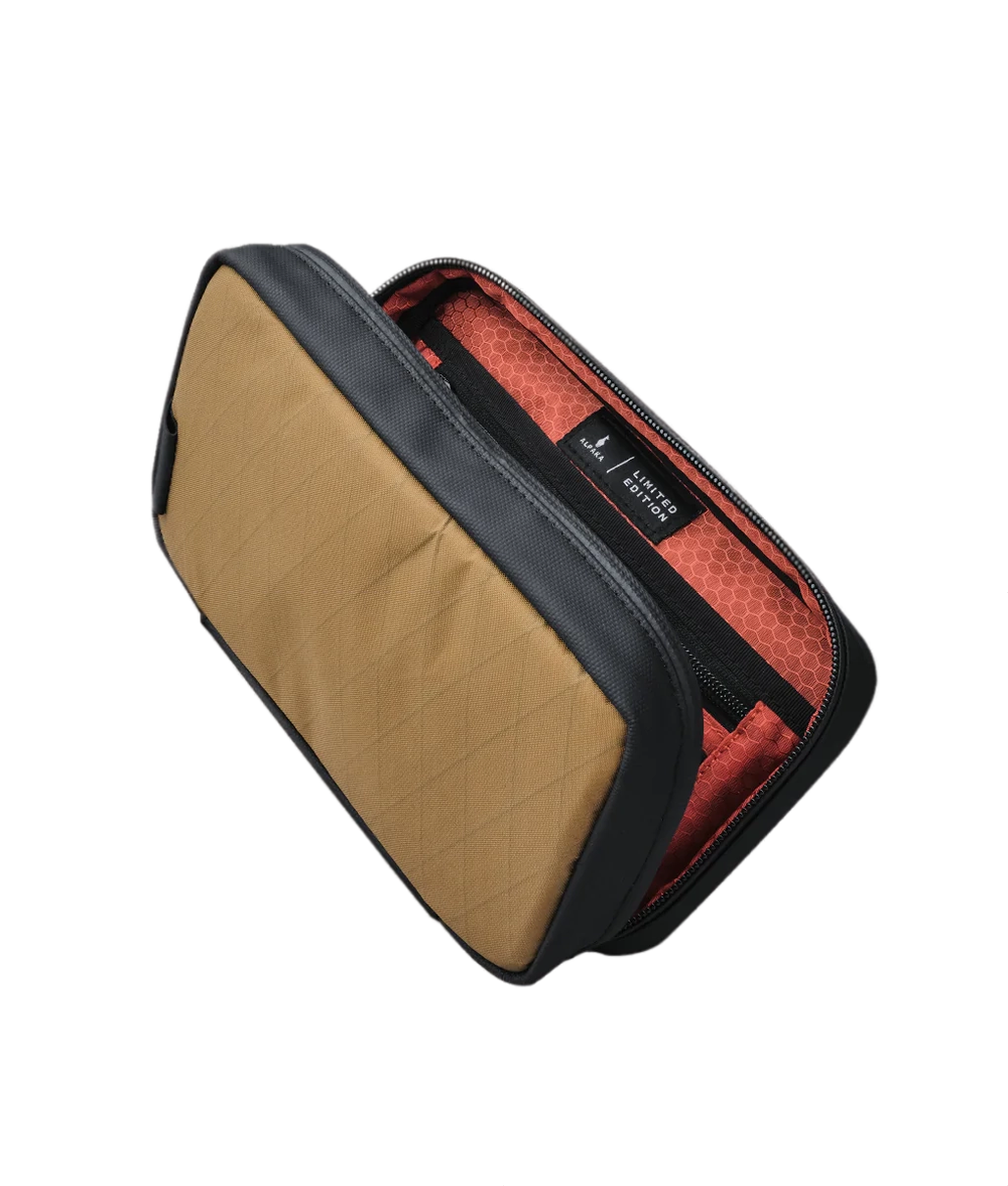 Несессер Alpaka Tech Kit