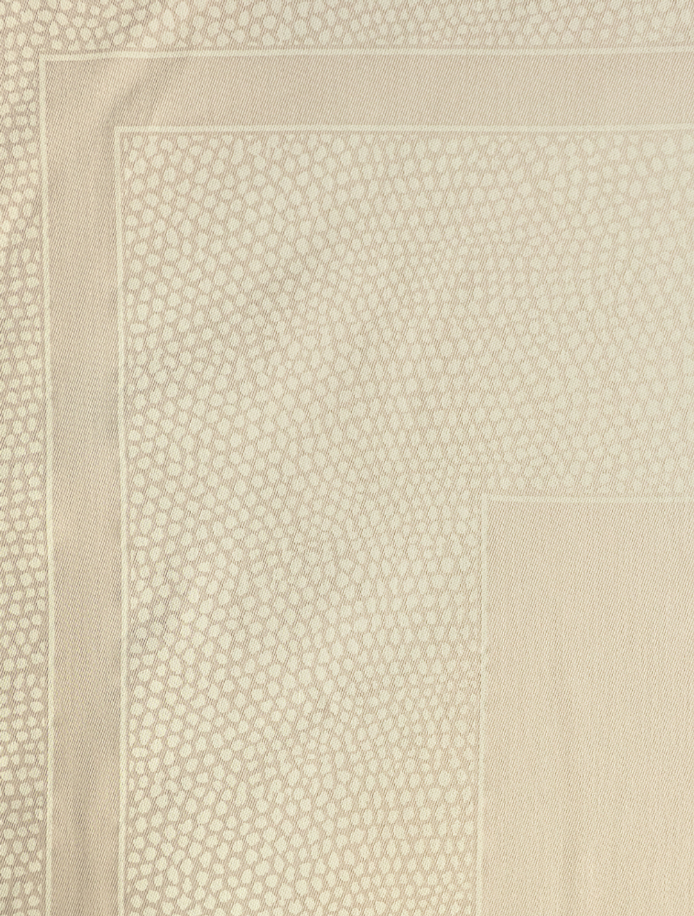 Скатерть 160х225 и 8 салфеток Vallesusa Chromo Satin 14873 сливочные