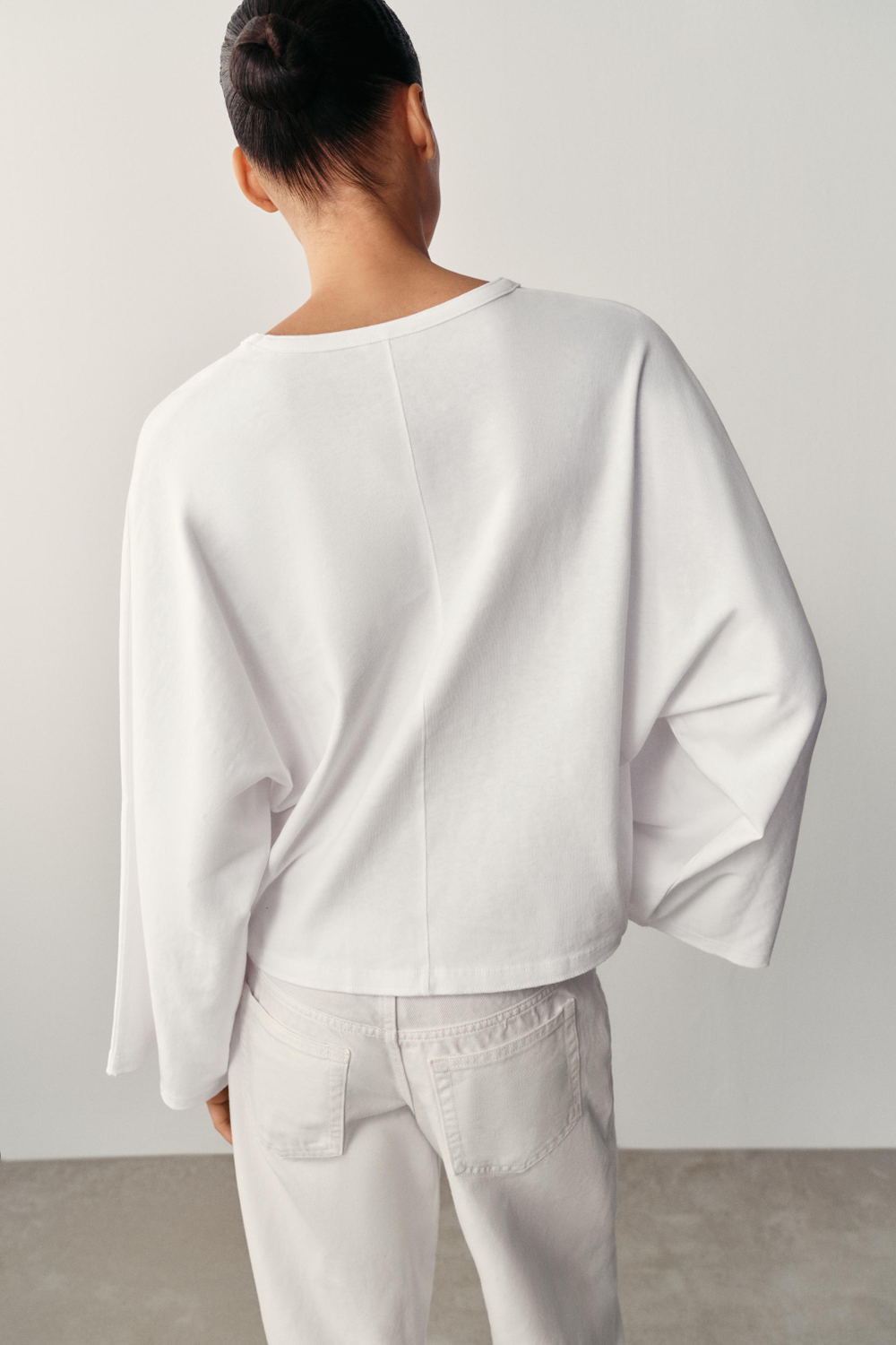 ZARA ХЛОПКОВАЯ ФУТБОЛКА С ШИРОКИМИ РУКАВАМИ, БЕЛЫЙ