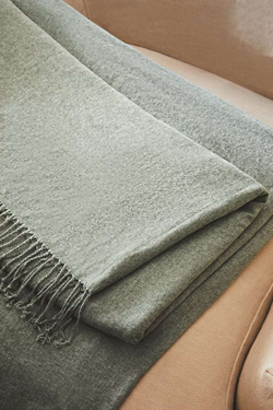 ZARA HOME МЯГКОЕ ПОКРЫВАЛО С БАХРОМОЙ, СИНЕ-ЗЕЛЕНЫЙ
