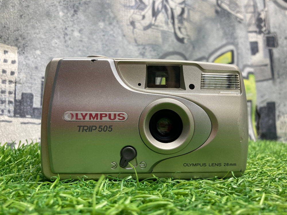 Olympus Trip 505