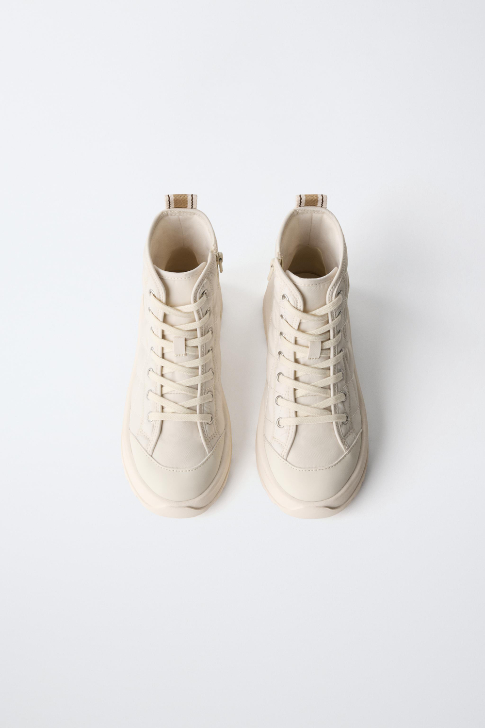 ZARA СТЕГАНЫЕ СПОРТИВНЫЕ БОТИЛЬОНЫ, ЭКРЮ