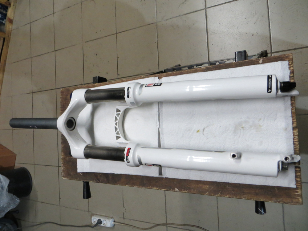Амортизационная вилка Rock Shox XC 32 TK 100 mm