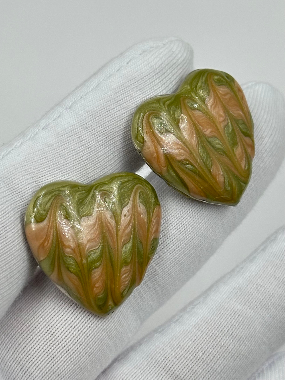 Серьги Сердечки с эмалью