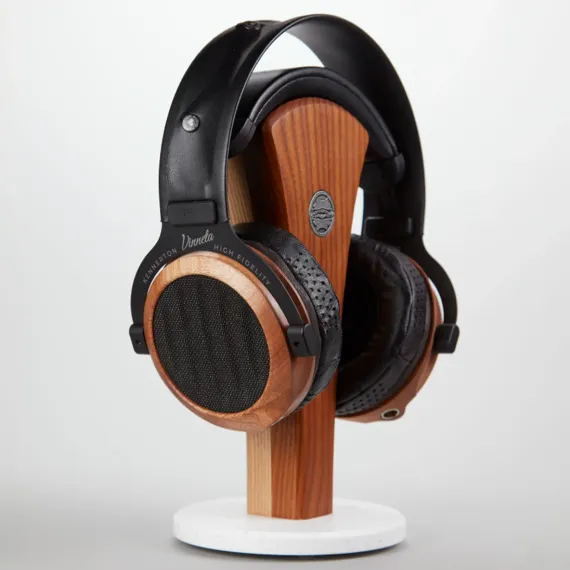 Kennerton Vinneta Baroque Natur Walnut