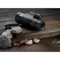 Монокуляр Gaut Pollux 10x42 с защитной крышкой на объективе, вид сбоку