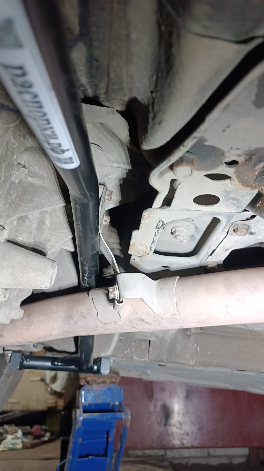 Распорка передняя нижняя Subaru Outback 5 (BS), Subaru Legacy 6 (BN, BS) (ПОД ЗАКАЗ)