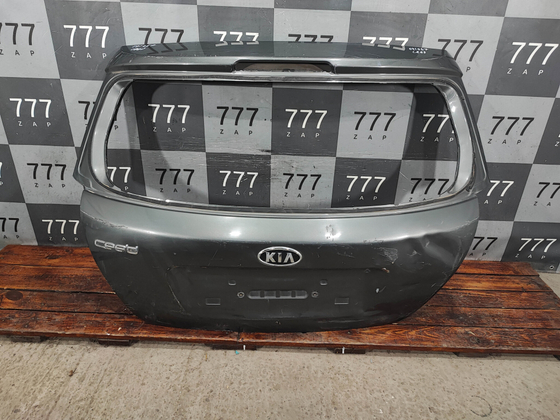 Крышка багажника Kia Ceed 1 (ED) 06-12 Б/У Оригинал 737001H000