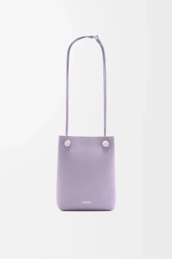 Loewe Сумка-мешок Pebble из гладкой телячьей кожи, сиреневый