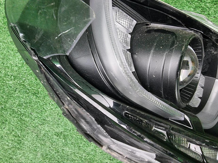 Битая Фара правая Kia Picanto 3 JA (17-21) галоген