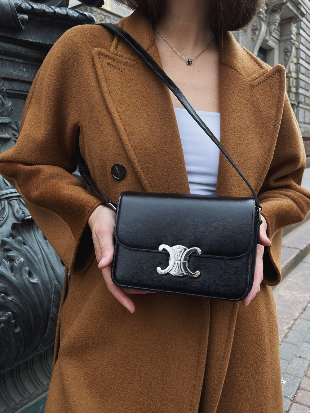 Celine Classique Triomphe