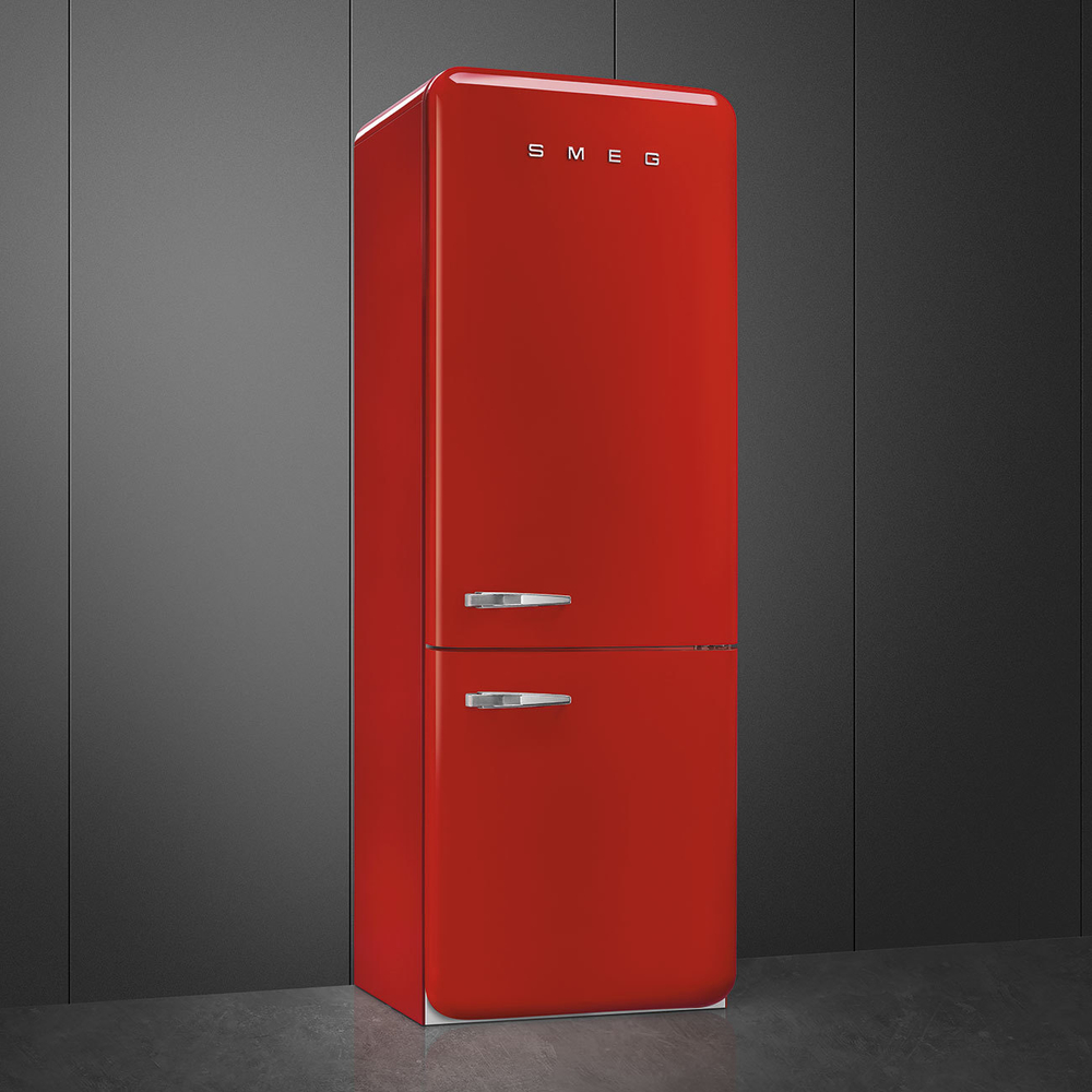 Отдельностоящий двухдверный холодильник Smeg FAB38RRD5