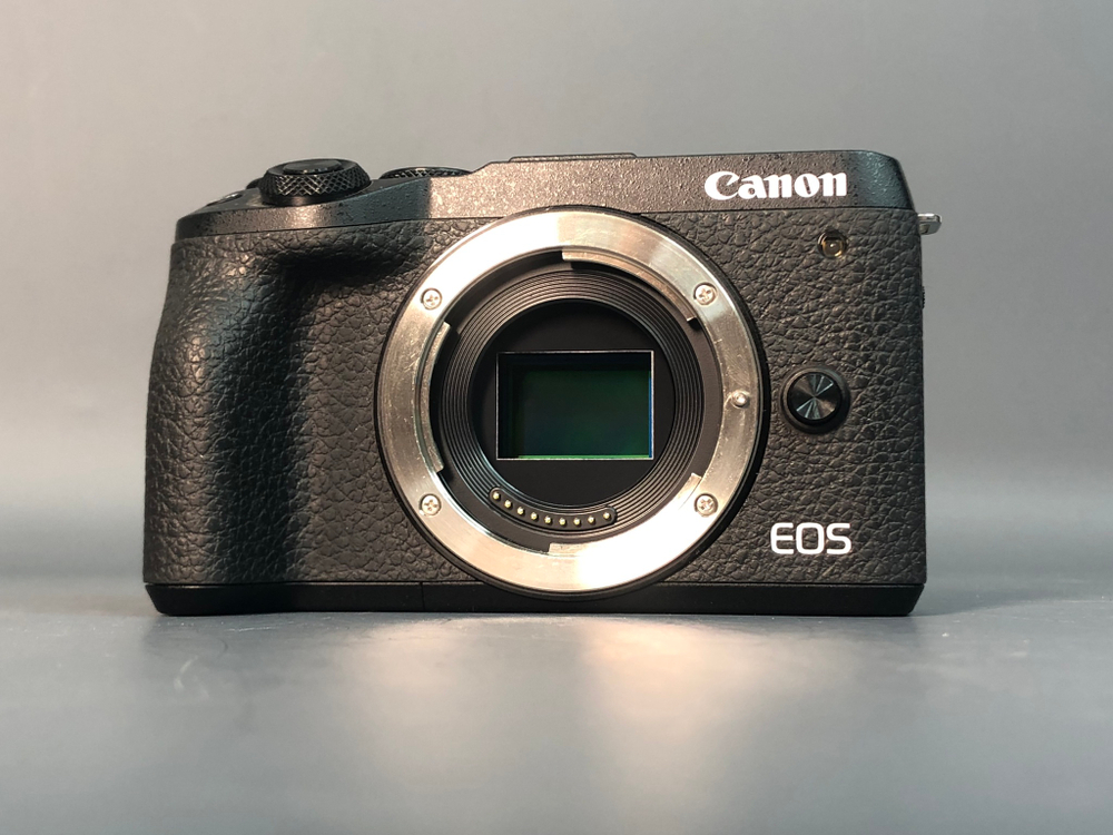 Canon EOS M6 Mark II 5.000 кадров