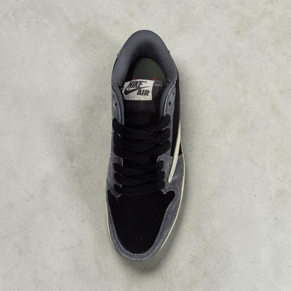 Nike Air Jordan 1 Low x Travis Scott • Grey