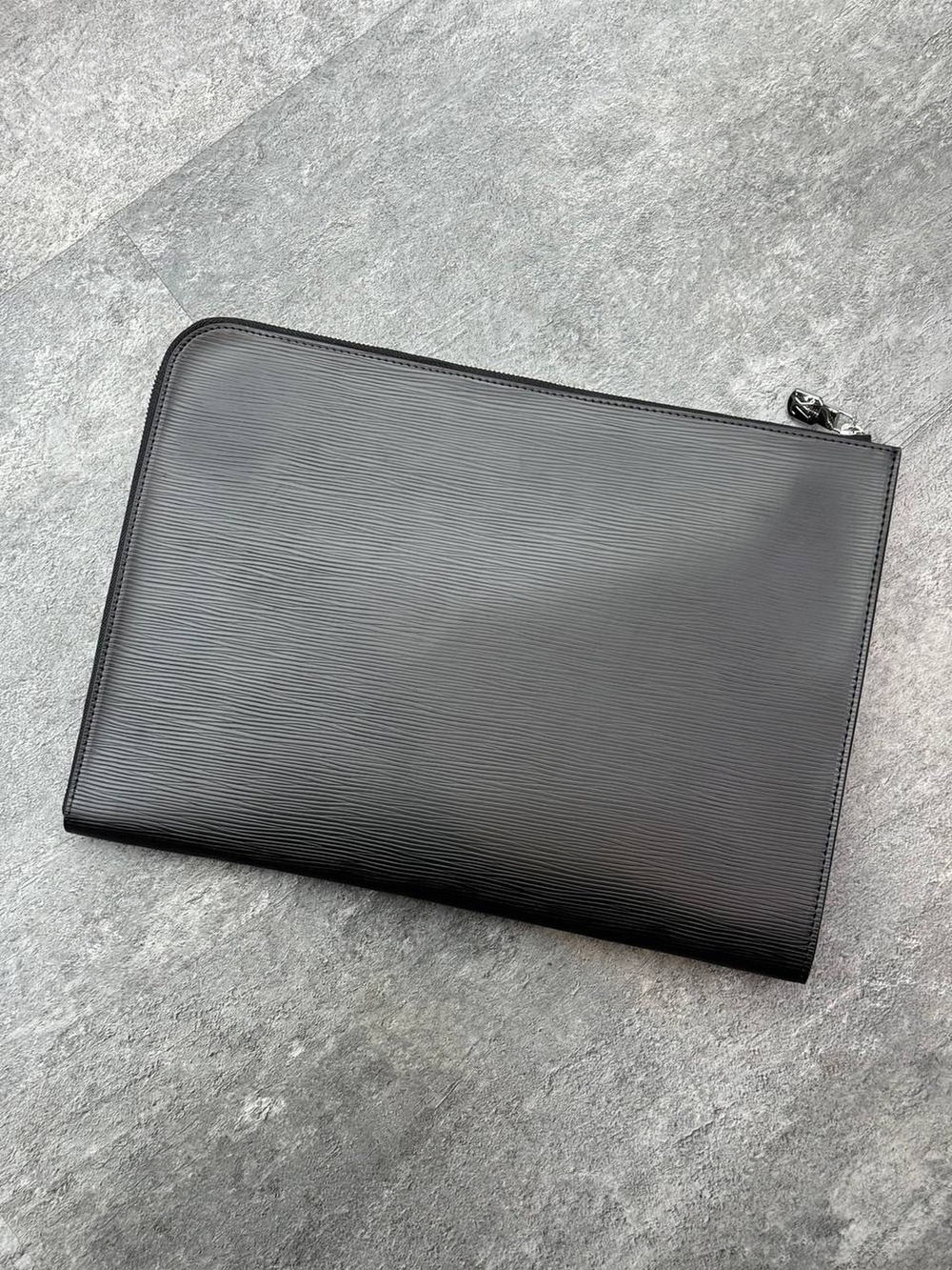 Клатч Louis Vuitton Pochette Jour GM
