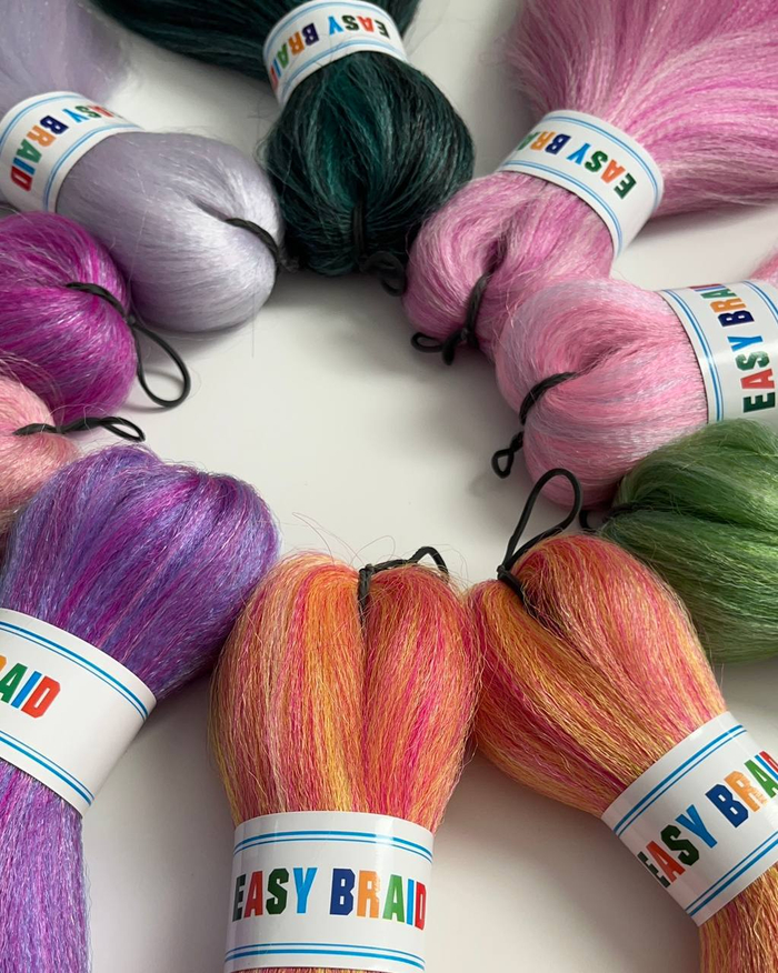 Канекалон M19 Easy Braid (искусственные волосы) 3 цветный light pink/ light mint