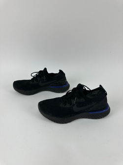 Кроссовки Nike