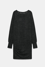 ДЛИННАЯ ФУТБОЛА СО СБОРКАМИ — ZARA