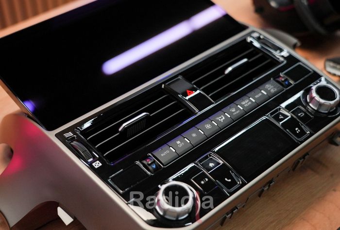 Магнитола для Lexus GX 2013-2021 (рестайлинг, высокая) - RDL монитор 12.3" на Android 13, Быстрая, CarPlay, 4G SIM-слот