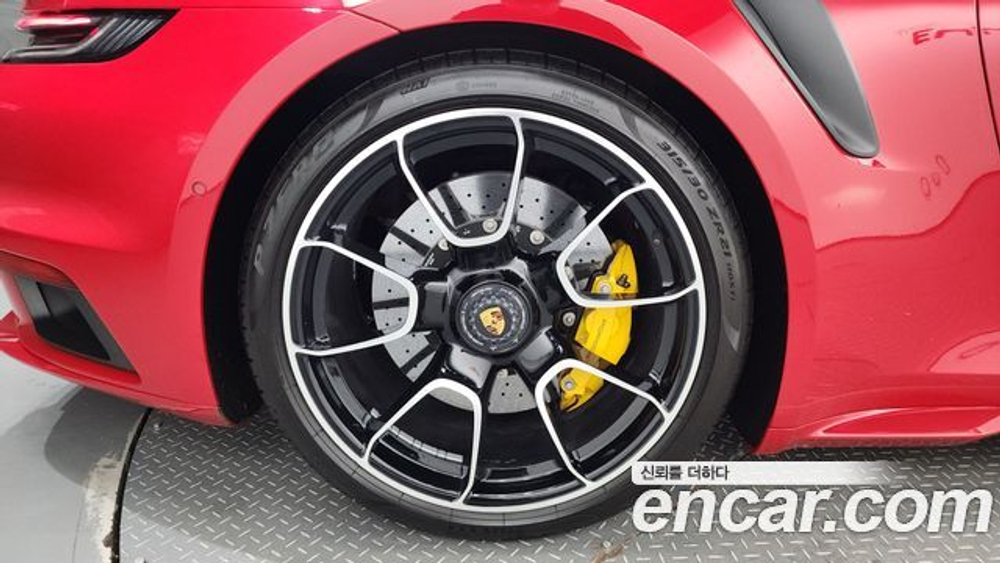 Porsche 911 Turbo S Cabriolet — 2022