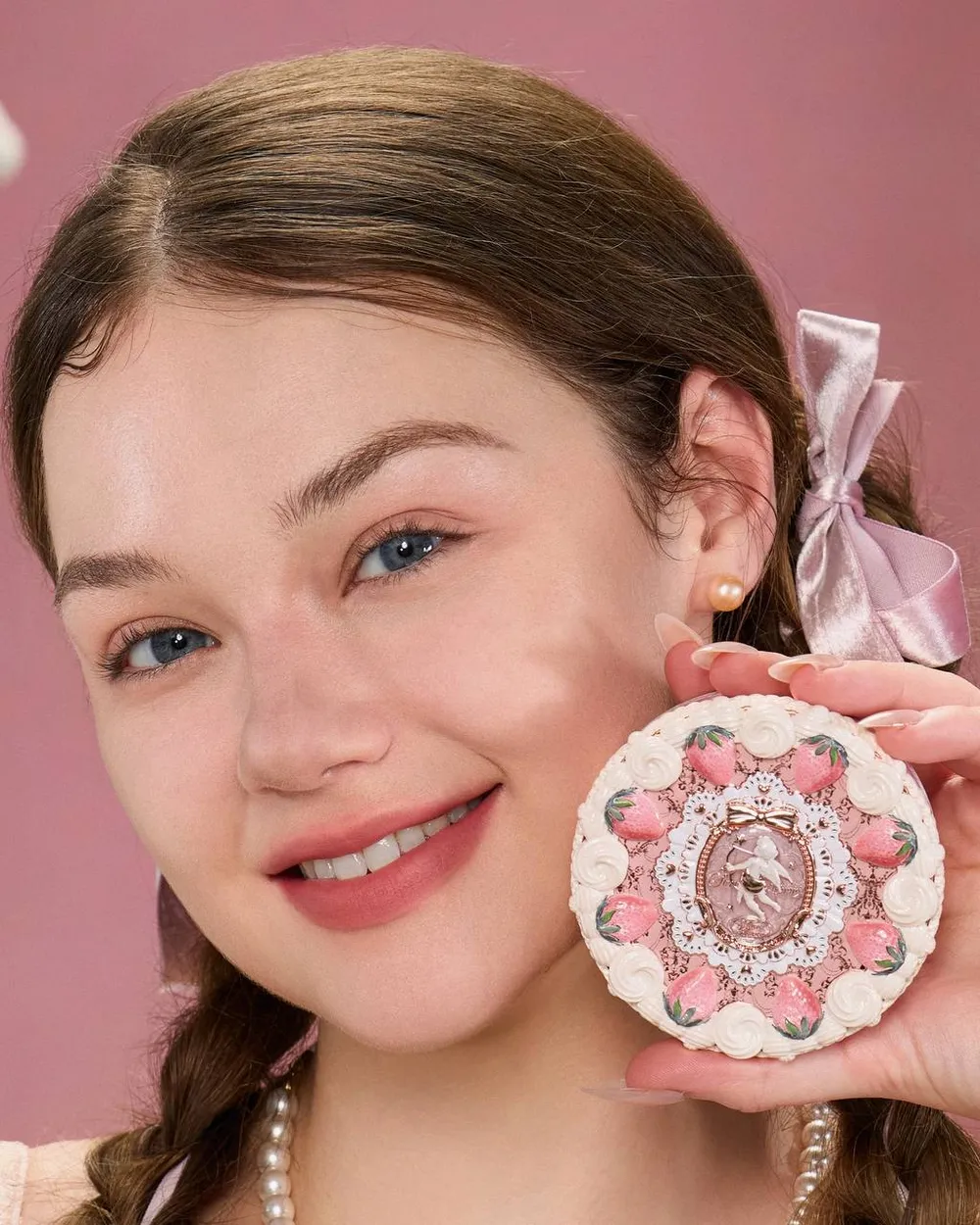 Прессованная пудра Flower Knows Strawberry Cupid - 01 Soft Lavender