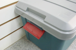 Экспедиционный ящик IRIS RV BOX 600 COVER c разделителем и крышкой, 60 л